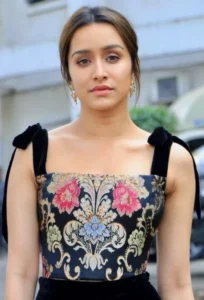 Shraddha Kapoor promoting Street Dancer 3D in 2020. Photo: Bollywood Hungama / Wikimedia Commons / CC BY 3.0.