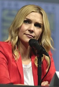 Rhea_Seehorn_in_2018_by_Gage_Skidmore Photo by Gage Skidmore, licensed under CC BY-SA 3.0