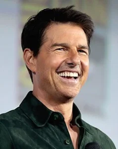 Tom_Cruise_by_Gage_Skidmore_2 Photo of Tom Cruise speaking at the 2019 San Diego Comic-Con International, taken by Gage Skidmore, licensed under CC BY-SA 3.0.