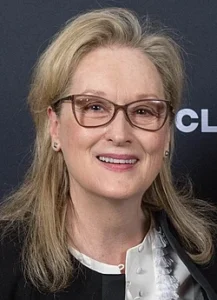 Meryl_Streep Photo by Montclair Film, licensed under CC BY 2.0 (cropped)